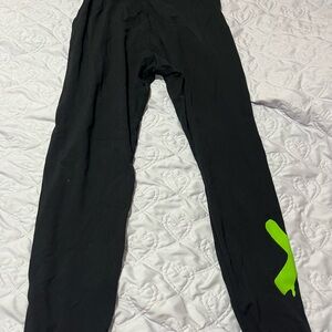 Savage X Fenty Black and Green Leggings with Bold Design